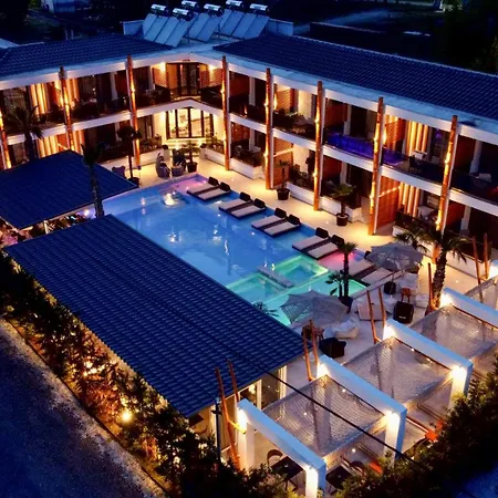 Avaton Luxury And Access The Enigma - Adults Only & Kids 14 Plus- 호텔 아스프로발타