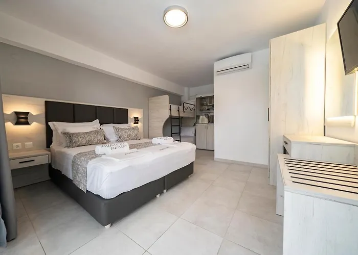 Avaton Luxury And Access The Enigma - Adults Only & Kids 14 Plus-