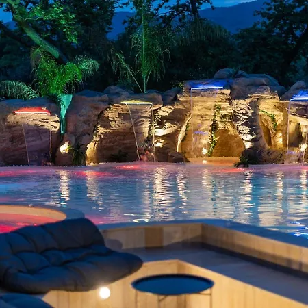 Avaton Luxury And Access The Enigma - Adults Only & Kids 14 Plus- Otel 4*