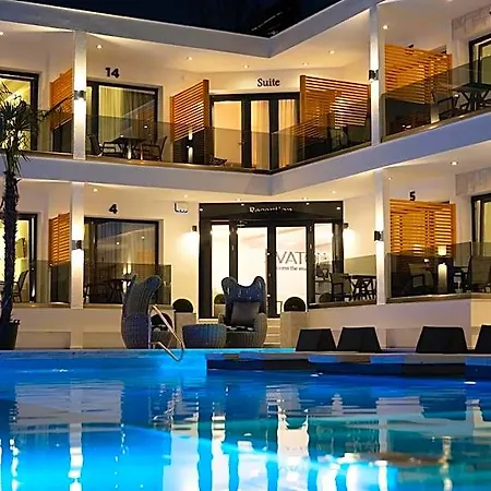 Avaton Luxury And Access The Enigma - Adults Only & Kids 14 Plus- מלון אספרובלטה